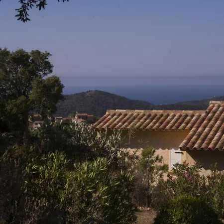 A Machja 17 Holiday home Monacia-d'Aullene