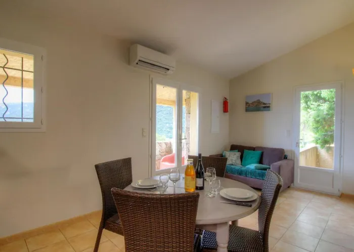 A Machja 17 * Monacia d'Aullena