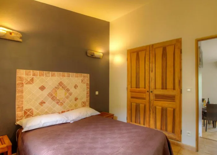 A Machja 17 * Monacia d'Aullena